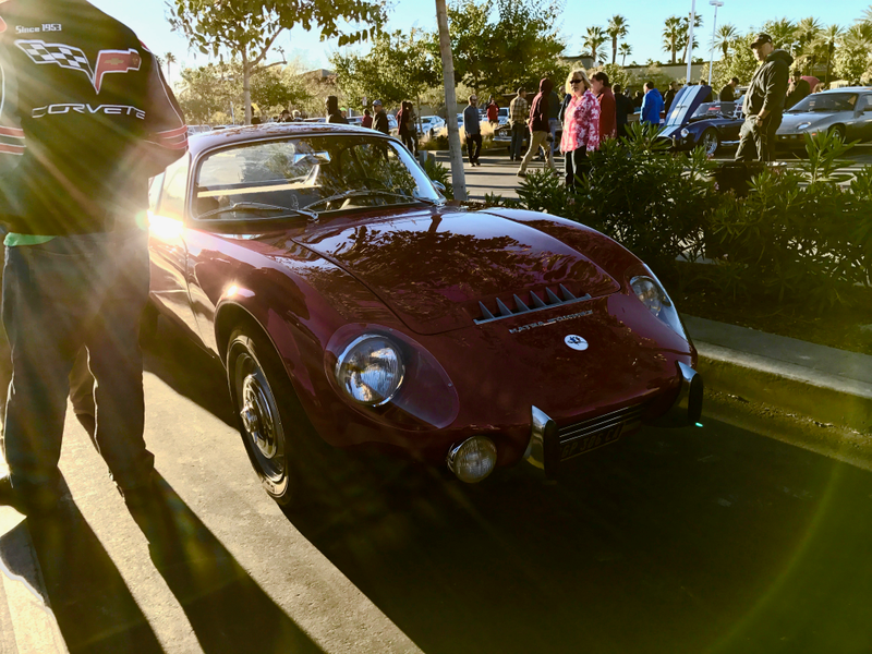 Illustration for article titled Cars and Coffee, Aliso Viejo - Dec 3, 2016 (HUGE PHOTODUMP)